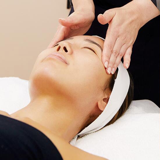 Massage Body Treatment Ella Baché 